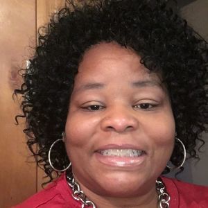 Meet your Posher, Lorece